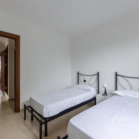 Altido Hill View In Campegli With Garden Апартаменты *